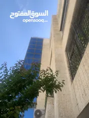  1 شقه طابقيه للبيع