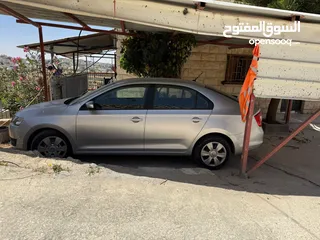  3 سيارة سكودا رابيد للبيع