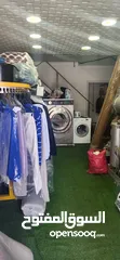  4 محل دراي كلين للإيجار