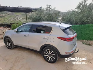 9 كيا سبورتاج محرك 2000 ديزل 2016