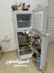  2 ثلاجه شبه جديده