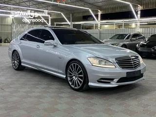  1 Mercedes S550 V8 Full option 2012 Very clean well maintained no accident