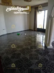  8 روف فارغ للإيجار الشميساني