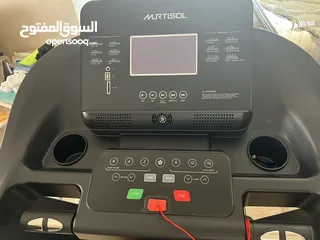  3 للبيع جهاز سير كهربائي (treadmill) من murtisol الجهاز شبه جديد.