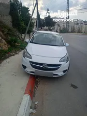  2 اوبل كورسا 2018 بحالة ممتازة