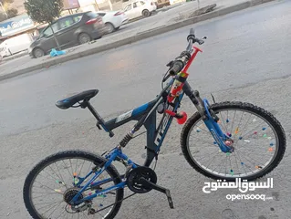  1 دراجه هوائيه أمريكية الجنط 24 مستعمل بحاله الوكاله