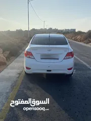  4 هونداي اكسنت للبيع