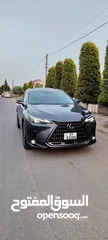  1 لكزس NX300h h