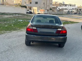  4 ميتسوبيشي لانسر 99 وميتيوبيشي جالانت 2000 اتوماتيك