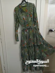  3 فستان أخضر للبيع