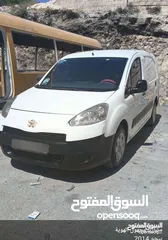  7 بيجو بارتنر 2014 بحالة ممتازة