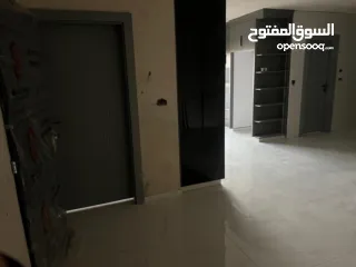  18 شقه للبيع بسعر مميز