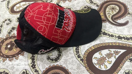  12 للبيع مجموعة من القبعات من حلبة البحرين الدولية أصليين لا يفوتك جد For sale original hats from BIC