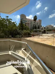  1 شقة جديدة غير مفروشة للايجار في الماصيون قرب فندق الميلينيوم