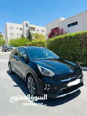  1 كيا نيرو موديل 2020 هايبرد اعلى صنف وارد الشركة بحالة الوكالة مالك واحد للبيع مباشرة من المالك