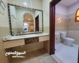  17 خدمات تنظيف احترافية في عجمان - عرض خاص! هل تبحث عن خدمات تنظيف موثوقة وعالية الجودة في عجمان؟