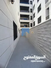  3 شقة طابقية فاخرة للبيع في الكرسي - قرب المخابرات 300م مع ترسات 200م تشطيب سوبر ديلوكس لم تسكن