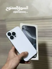  2 iPhone 16 pro max  256g بطارية 90 مش مفتوح ولا مصلح  موجود بالخليل