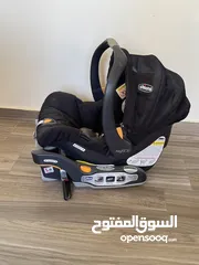  4 مقعد سيارة نوع تشيكو مع قاعدة
