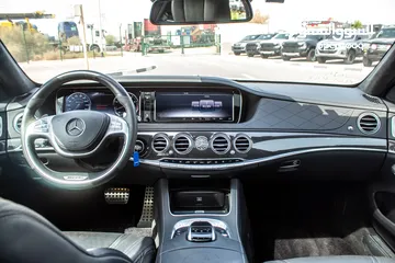  4 2015- S63 AMG // IMMACULATE CONDITION - ONLY 68,000 KM DONE