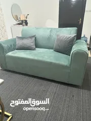  1 كورنر للبيع مع الطاولات