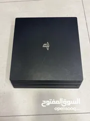 3 Used ps4 good condition   Disc doesn't work