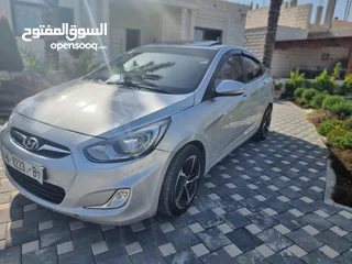  1 اكسنت 2014 للبيع