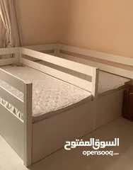  1 سرير اطفال وكبار