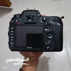  2 كاميرا نيكون D7000 للبيع