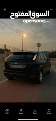  1 سيارة فورد فوكس