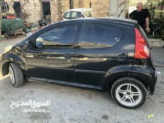  5 بيجو 107سوده