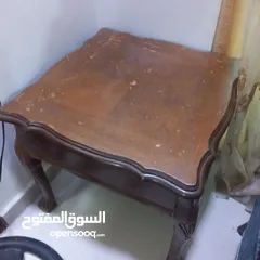  4 طربيزة عدد 2 للبيع