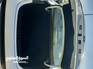  12 تويوتا كورولا وارد أمريكي بطاريه ليثيوم موديل 2021 لون ابيض