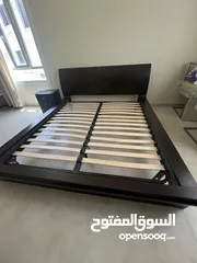  3 سرير وتسريحة للبيع (مستعمل)