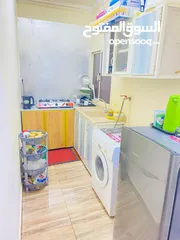  1 studio flat -neet and  clean for sharing  looking for executive  bachelor