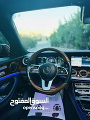  12 ‏Mercedes - Benz  E300