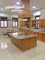  9 فيلا مفروشة للإيجار 1400م2 ( Property 38610 )-175034702
