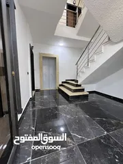  28 شقق طابقية للبيع 165 متر في مدينة الشرق موقع مميز جدا