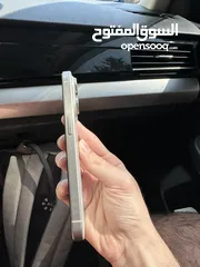  4 تلفون للبيع 15برو
