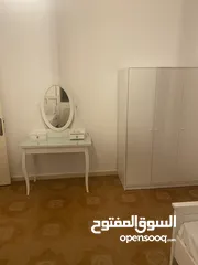  18 شقة عائلية مفروشة للايجار حي الجامعة