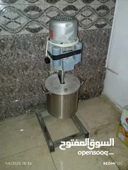  3 غاز منزلي استعمال بيت 5عيون مع فرن بحاله جيده جدا وماكنة حمص كبيره وثلاجة عاموديه للبيع