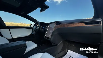  30 Tesla Model S 2021 Long range Plus