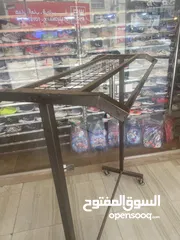  1 ستاند حديد مع عجال عدد 3 اللبيع