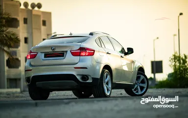  4 BMW X6 Excellent Condition Silver 2012