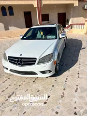  1 مرسيدس C300 لبيع او افاري