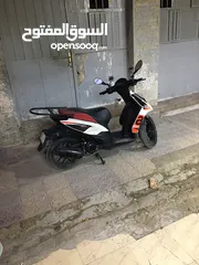  1 Aprilia 22