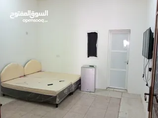  1 غرفه للايجار في بوشر منطقة العوابي جنب محطة شل