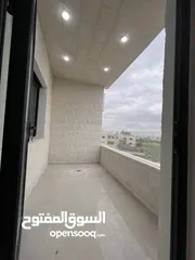  24 شقق فاخرة ومميزة (شارعين امامي وخلفي/شقتين بالطابق) تشطيب فلل/غير محاطة بالاسكانات ب خاص