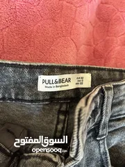  2 2 jeans pull and bear and 1 bershka