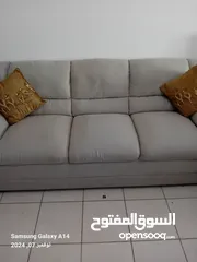  5 عدد 2 كنب جلوس شبه جديد للبيع